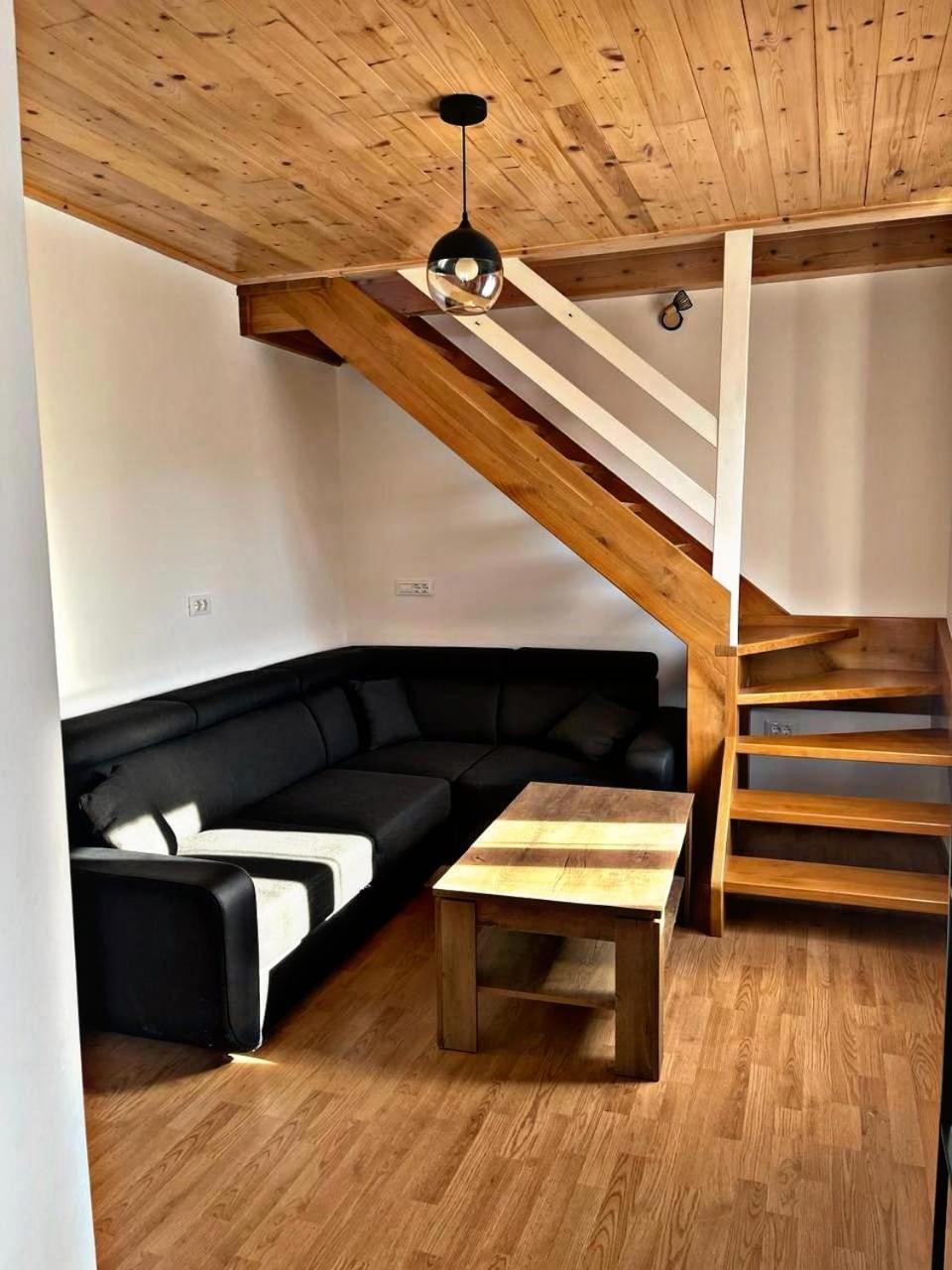 Amani Modern Apartment Лумбарда Экстерьер фото